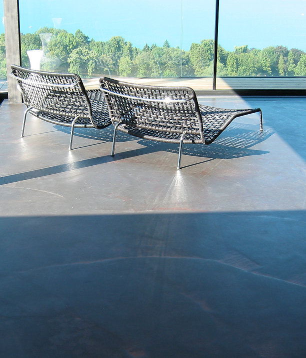 b67f9f_267e51585957436cb9f95d73e3b40d26~mv2